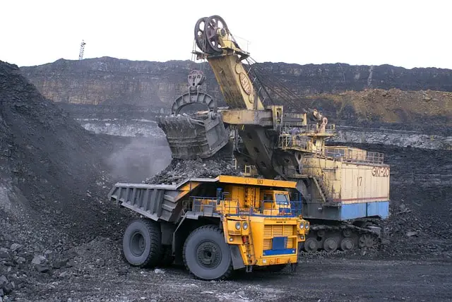 industrie-dumper-minéraux-charbon
