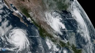 L'ouragan Dorian s'intensifie à nouveau, en direction des Carolines Par Jeanna Bryner publié le 5 septembre 19 L'ouragan Dorian s'est transformé en tempête de catégorie 3, avec des vents soutenus atteignant 115 mph (185 km/h), et il déferle sur la côte est des États-Unis.