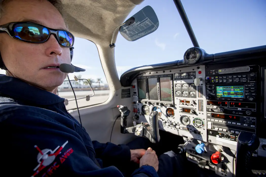 Stephen Conley, chercheur à UC-Davis, pilote l'avion qu'il a utilisé pour mesurer les concentrations de méthane dans l'atmosphère près de la fuite de gaz d'Aliso Canyon.