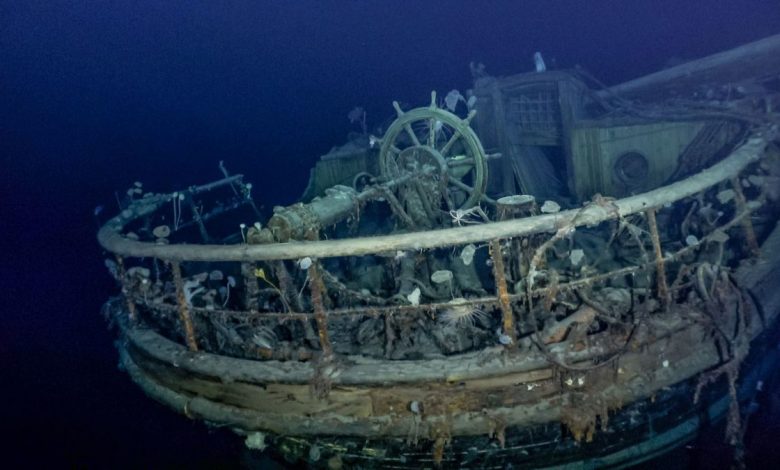 Le navire Endurance perdu de Shackleton découvert sous la mer Antarctique Par Tom Metcalfe publié le 9 mars 22 Le navire de glace Endurance perdu d'Ernest Shackleton, qui a coulé en 1915, a été redécouvert par des chercheurs sous la mer de Weddell en Antarctique.