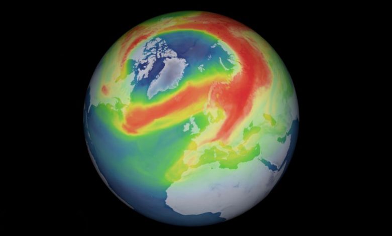 Un trou d'ozone trois fois plus grand que le Groenland s'ouvre au pôle Nord Par Brandon Specktor publié le 11 avril 20 Un trou d'ozone d'une taille record a été détecté au pôle Nord, mais il devrait disparaître d'ici quelques semaines.