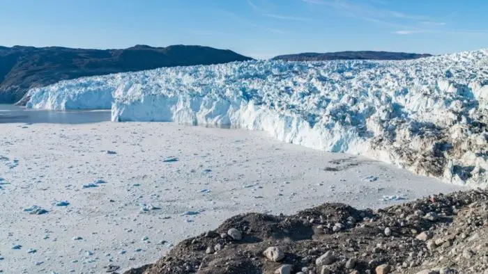 Les découvertes des chercheurs pourraient avoir des implications importantes sur la façon dont les calottes glaciaires modernes réagiront au changement climatique.