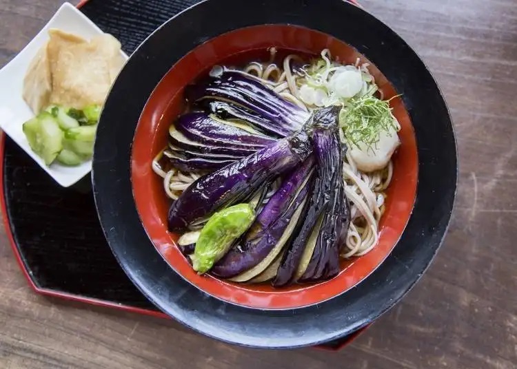 Soba à Izu-no-Hanza, un restaurant réputé à Ginzan Onsen