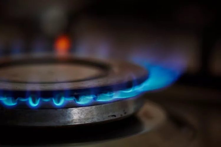 Un poêle à gaz fuit du méthane même lorsqu'il est éteint